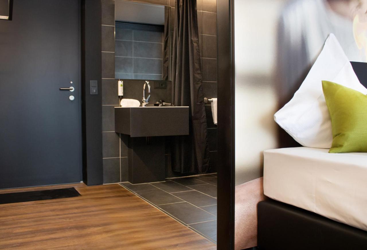 Rhe Hotel By Wmm Hotels Rheinau Eksteriør billede